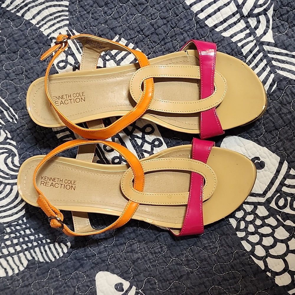 Kenneth Cole Reaction multicolor small wedge